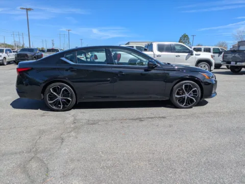 Another view of 2025 Nissan Altima SR for sale in Vidalia, GA at Woody Folsom Chrysler Dodge Jeep Ram of Vidalia