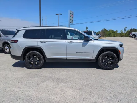 Another view of 2026 Jeep Grand Cherokee L Limited for sale in Vidalia, GA at Woody Folsom Chrysler Dodge Jeep Ram of Vidalia