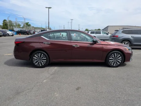 Another view of 2024 Nissan Altima 2.5 SV for sale in Vidalia, GA at Woody Folsom Chrysler Dodge Jeep Ram of Vidalia