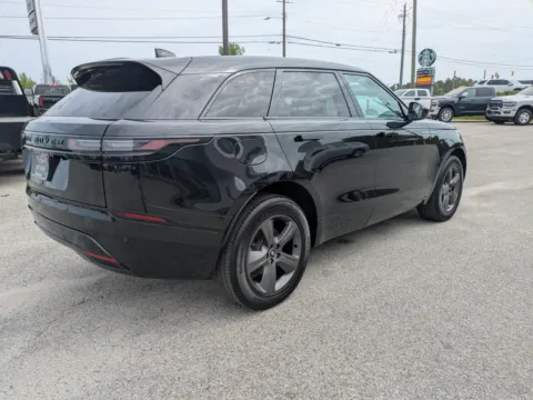 More photos of 2025 Land Rover Range Rover Velar Dynamic SE at Woody Folsom Chrysler Dodge Jeep Ram of Vidalia, GA