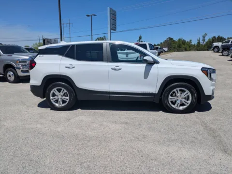 Another view of 2024 GMC Terrain SLE for sale in Vidalia, GA at Woody Folsom Chrysler Dodge Jeep Ram of Vidalia