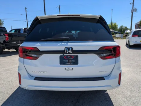 More photos of 2025 Honda Odyssey Sport-L at Woody Folsom Chrysler Dodge Jeep Ram of Vidalia, GA