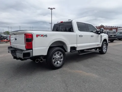 More photos of 2023 Ford Super Duty F-250 SRW LARIAT at Woody Folsom Chrysler Dodge Jeep Ram of Vidalia, GA