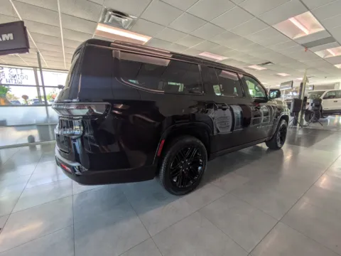 More photos of 2026 Jeep Grand Wagoneer L Limited Reserve at Woody Folsom Chrysler Dodge Jeep Ram of Vidalia, GA