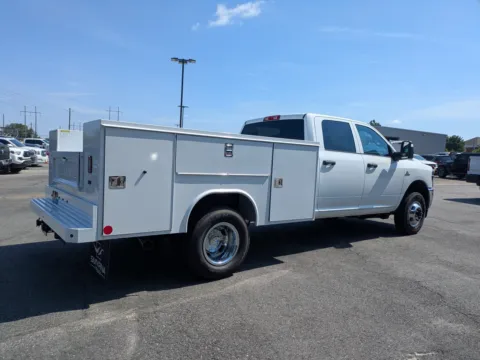 More photos of 2026 Ram 3500 Chassis Cab Tradesman at Woody Folsom Chrysler Dodge Jeep Ram of Vidalia, GA