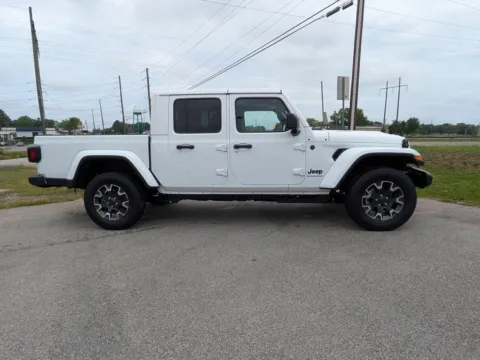 Another view of 2026 Jeep Gladiator Sahara for sale in Vidalia, GA at Woody Folsom Chrysler Dodge Jeep Ram of Vidalia