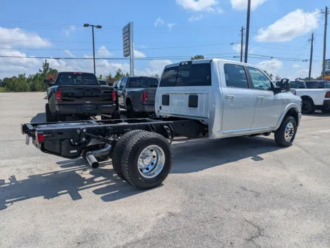 More photos of 2026 Ram 3500 Chassis Cab Big Horn at Woody Folsom Chrysler Dodge Jeep Ram of Vidalia, GA