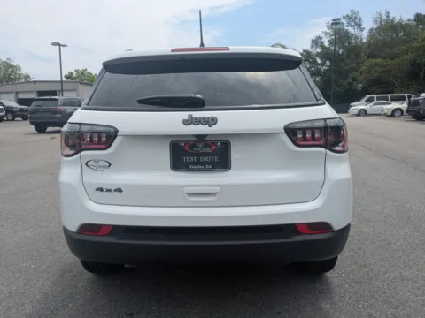 More photos of 2026 Jeep Compass Latitude Altitude at Woody Folsom Chrysler Dodge Jeep Ram of Vidalia, GA
