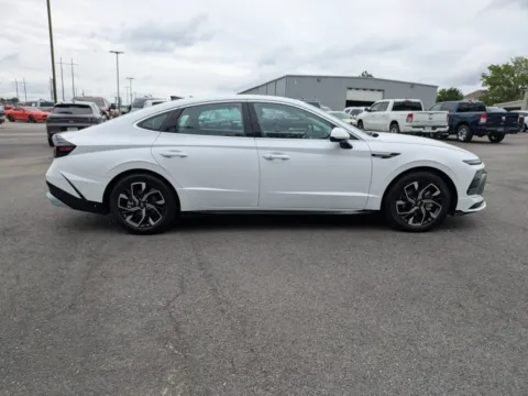 Another view of 2025 Hyundai Sonata SEL for sale in Vidalia, GA at Woody Folsom Chrysler Dodge Jeep Ram of Vidalia