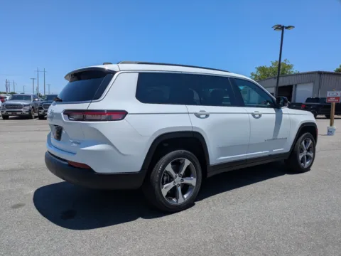 More photos of 2026 Jeep Grand Cherokee L Limited at Woody Folsom Chrysler Dodge Jeep Ram of Vidalia, GA