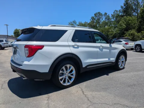 More photos of 2022 Ford Explorer Platinum at Woody Folsom Chrysler Dodge Jeep Ram of Vidalia, GA