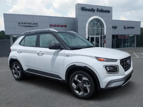 White 2024 Hyundai Venue Limited for sale in Vidalia, GA