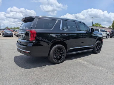 More photos of 2024 GMC Yukon SLT at Woody Folsom Chrysler Dodge Jeep Ram of Vidalia, GA
