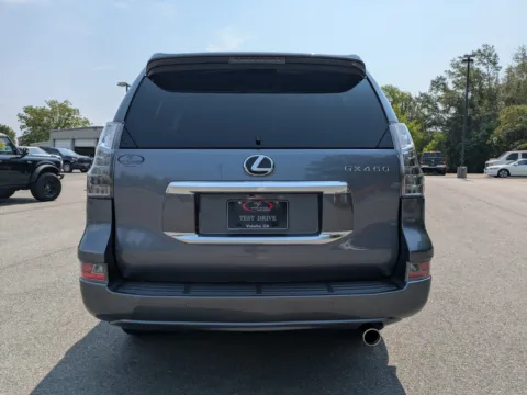 More photos of 2021 Lexus GX 460 Premium at Woody Folsom Chrysler Dodge Jeep Ram of Vidalia, GA
