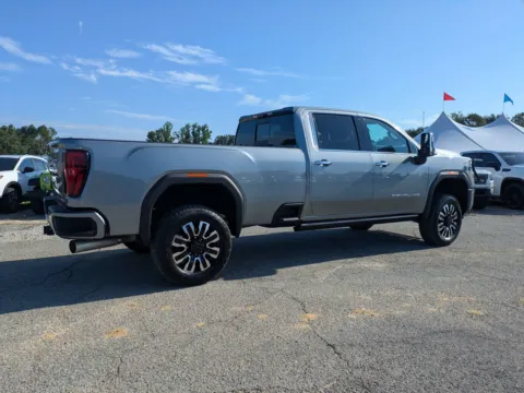 More photos of 2025 GMC Sierra 3500 HD Denali Ultimate at Woody Folsom Chrysler Dodge Jeep Ram of Vidalia, GA