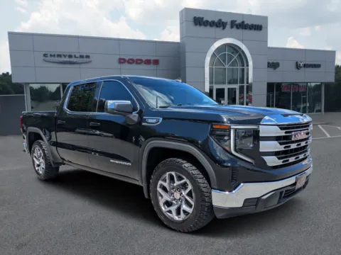 Black 2023 GMC Sierra 1500 SLE for sale in Vidalia, GA