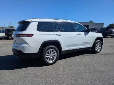 More photos of 2026 Jeep Grand Cherokee L Laredo X at Woody Folsom Chrysler Dodge Jeep Ram of Vidalia, GA