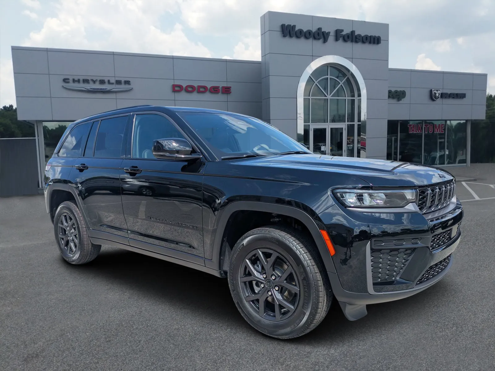 Black 2027 Jeep Grand Cherokee Laredo Altitude for sale in Vidalia, GA
