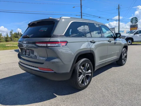 Another view of 2027 Jeep Grand Cherokee Limited for sale in Vidalia, GA at Woody Folsom Chrysler Dodge Jeep Ram of Vidalia