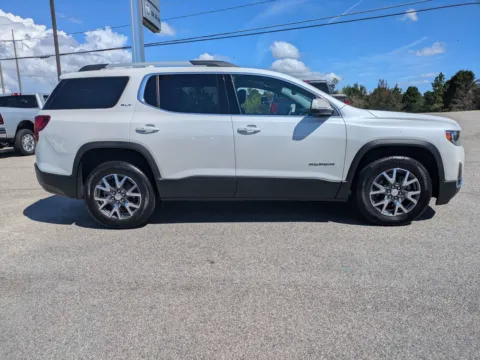 Another view of 2023 GMC Acadia SLT for sale in Vidalia, GA at Woody Folsom Chrysler Dodge Jeep Ram of Vidalia