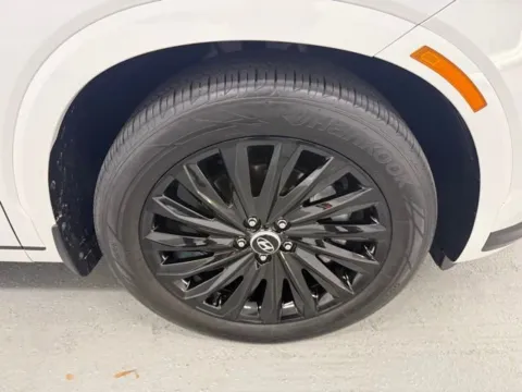 More photos of 2024 Hyundai Palisade Calligraphy Night Edition at Woody Folsom Automotive, Chevrolet GMC, GA