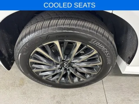 More photos of 2026 INFINITI QX80 AUTOGRAPH at Woody Folsom Automotive, Chevrolet GMC, GA