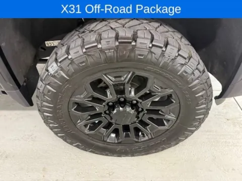 More photos of 2025 GMC Sierra 2500HD Denali Ultimate at Woody Folsom Automotive, Chevrolet GMC, GA