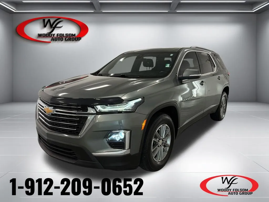 Silver 2023 Chevrolet Traverse LT Cloth for sale in Baxley, GA