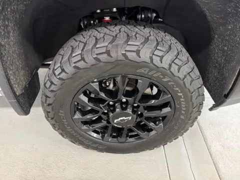 More photos of 2025 Chevrolet Silverado 2500HD LTZ at Woody Folsom Automotive, Chevrolet GMC, GA