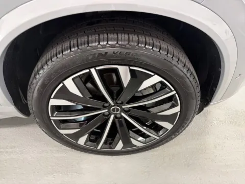 More photos of 2026 Volvo XC90 Plus at Woody Folsom Automotive, Chevrolet GMC, GA