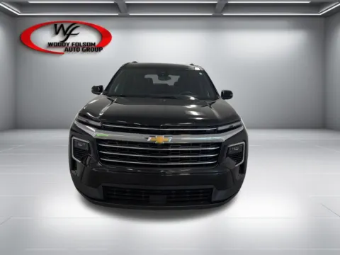 Photos of 2025 Chevrolet Traverse FWD LT for sale in Baxley, GA at Woody Folsom Automotive, Chevrolet GMC