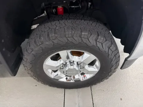 More photos of 2018 GMC Sierra 2500 HD SLT at Woody Folsom Automotive, Chevrolet GMC, GA