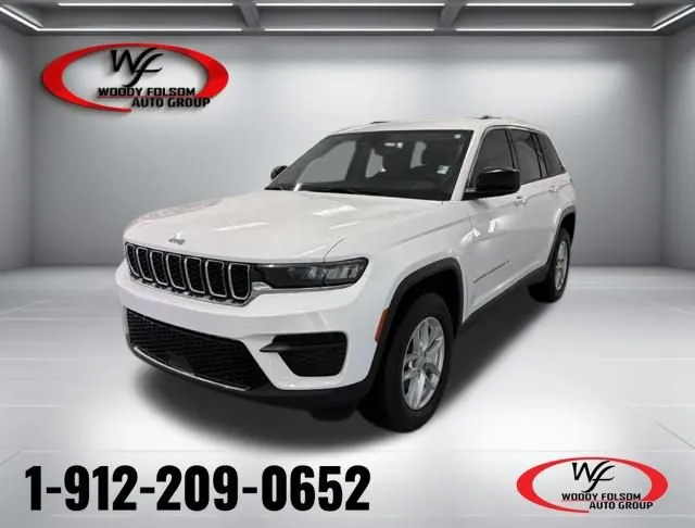 White 2023 Jeep Grand Cherokee Laredo for sale in Baxley, GA