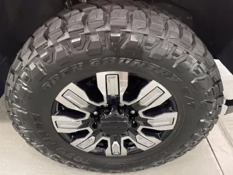 More photos of 2024 GMC Sierra 2500 HD Denali at Woody Folsom Automotive, Chevrolet GMC, GA
