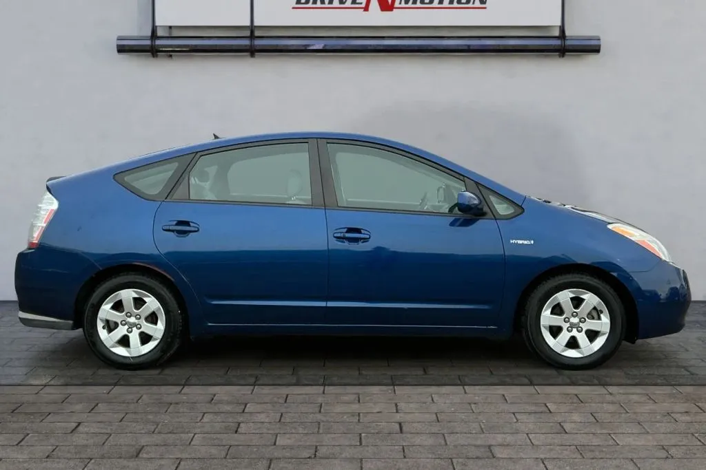 Another view of 2008 Toyota Prius Hatchback 4D for sale in Greeley, CO at Drive N-Motion Greeley
