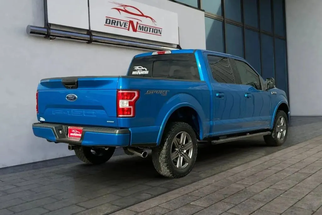More photos of 2019 Ford F-150 SuperCrew Cab XLT Pickup 4D 5 1/2 ft at Drive N-Motion Greeley, CO