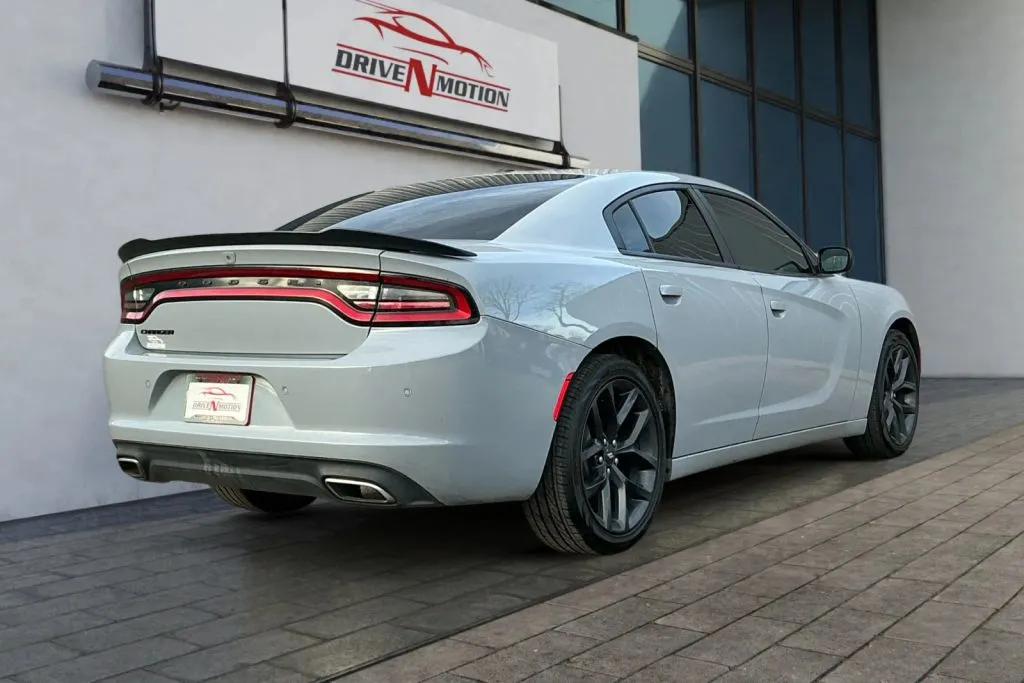 More photos of 2021 Dodge Charger SXT Sedan 4D at Drive N-Motion Greeley, CO
