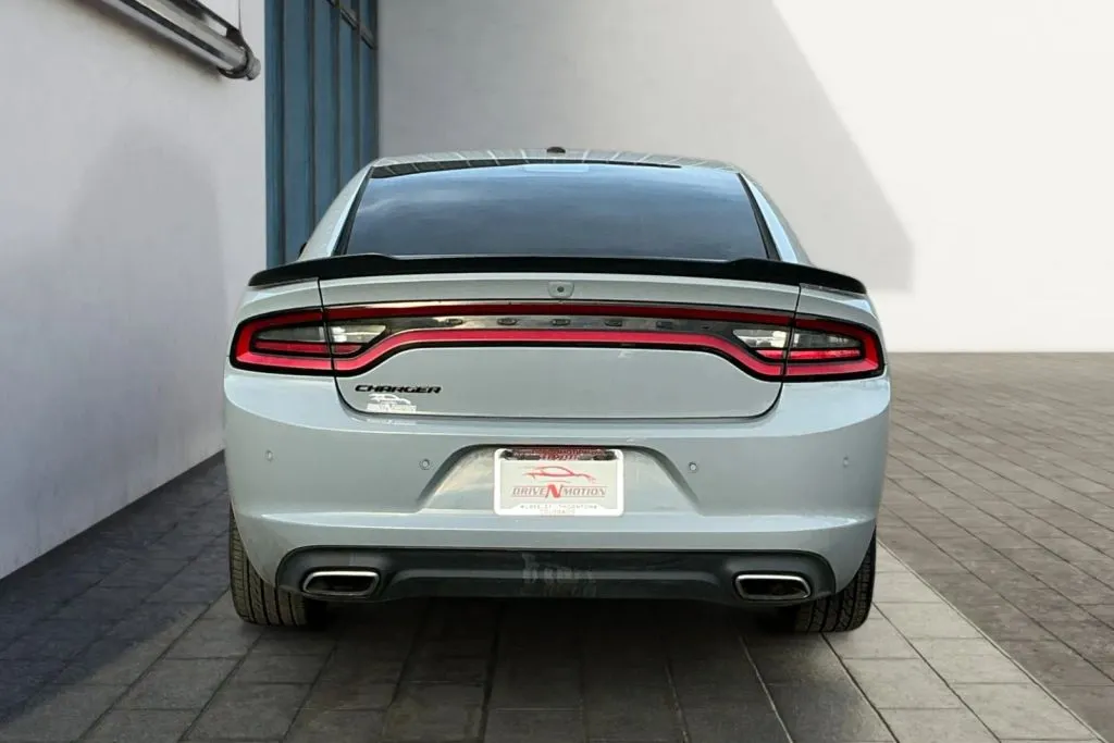 More photos of 2021 Dodge Charger SXT Sedan 4D at Drive N-Motion Greeley, CO