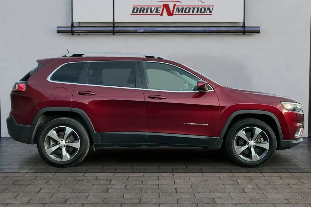 Another view of 2019 Jeep Cherokee Limited Sport Utility 4D for sale in Greeley, CO at Drive N-Motion Greeley