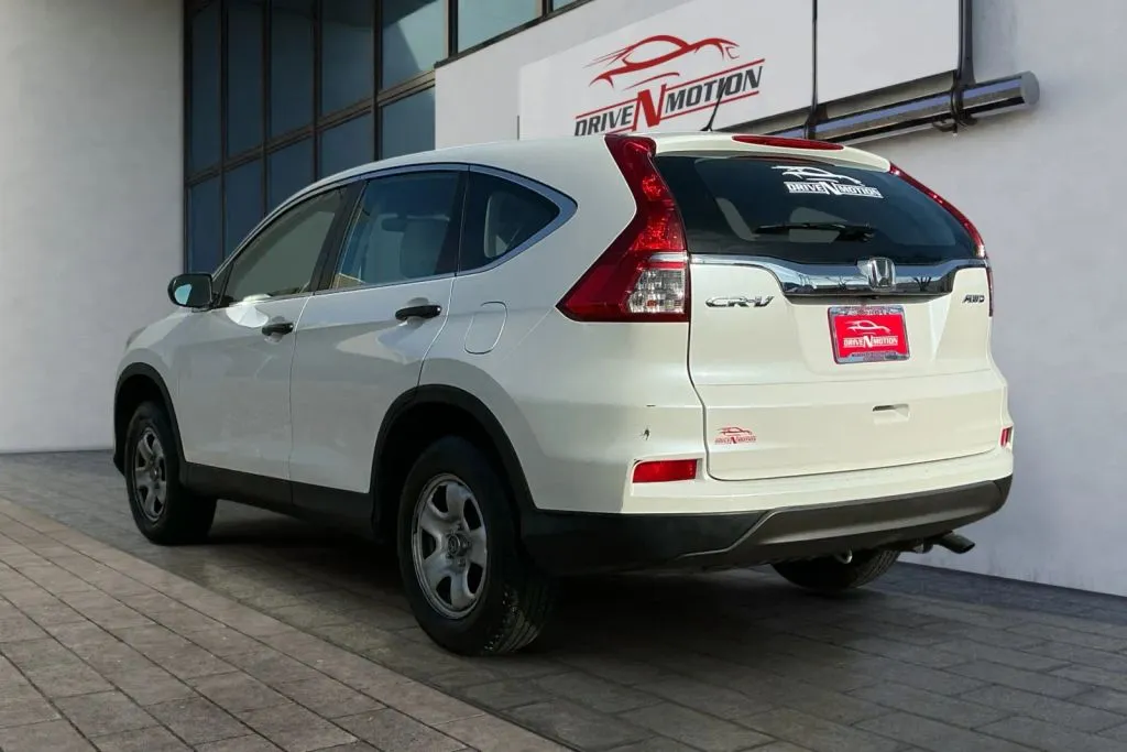 More photos of 2016 Honda CR-V LX Sport Utility 4D at Drive N-Motion Greeley, CO