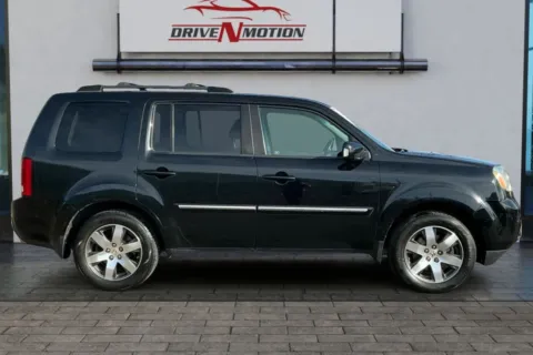 Photos of 2012 Honda Pilot Touring Sport Utility 4D for sale in Greeley, CO at Drive N-Motion Greeley