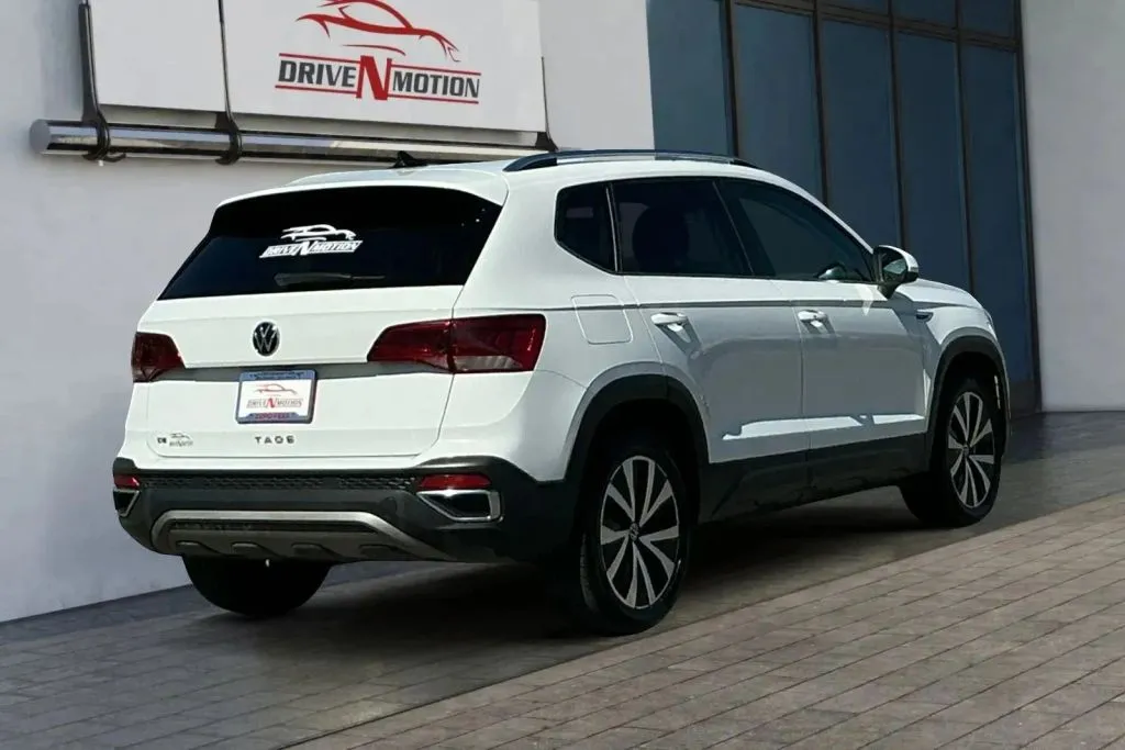 More photos of 2023 Volkswagen Taos SE Sport Utility 4D at Drive N-Motion Greeley, CO