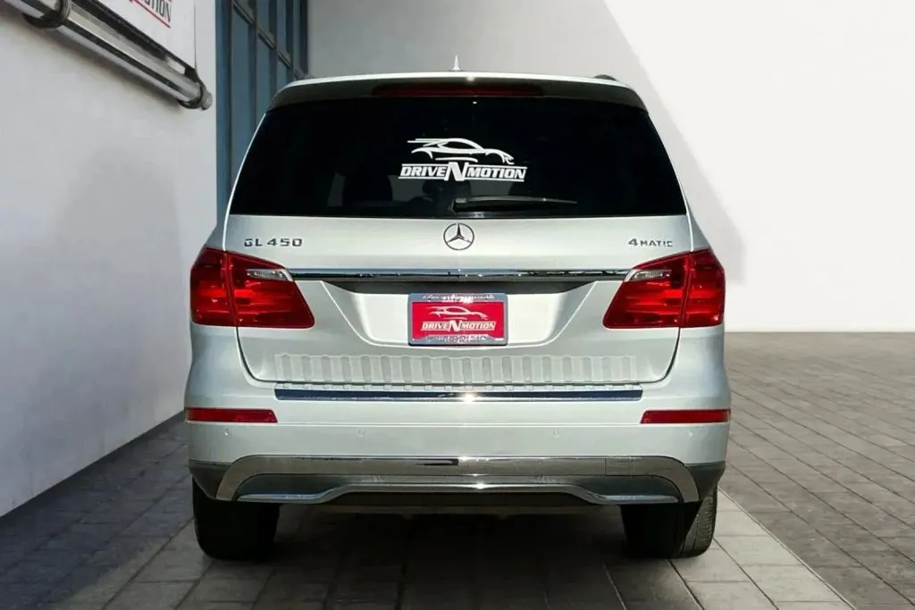 More photos of 2016 Mercedes-Benz GL-Class GL 450 4MATIC Sport Utility 4D at Drive N-Motion Greeley, CO