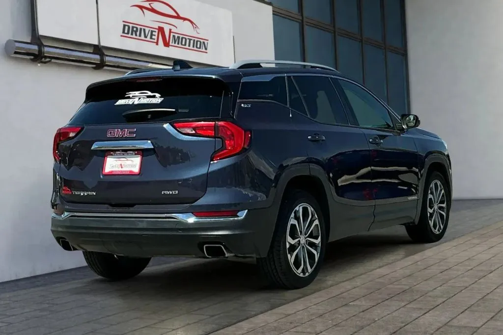 More photos of 2019 GMC Terrain SLT Sport Utility 4D at Drive N-Motion Greeley, CO