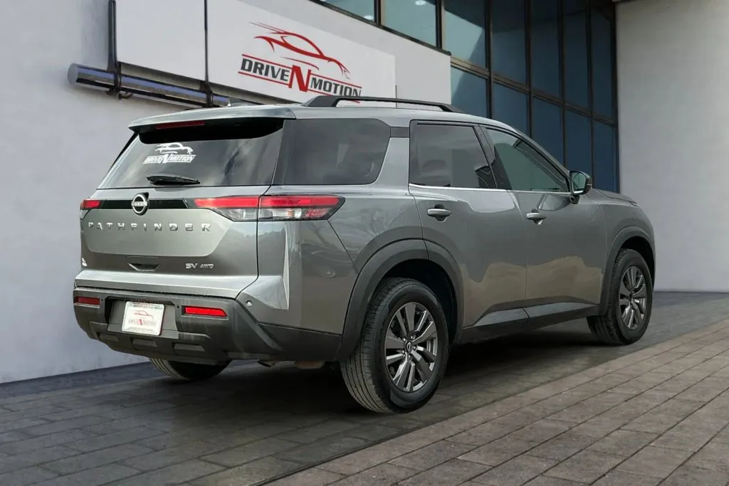 More photos of 2022 Nissan Pathfinder SV Sport Utility 4D at Drive N-Motion Greeley, CO