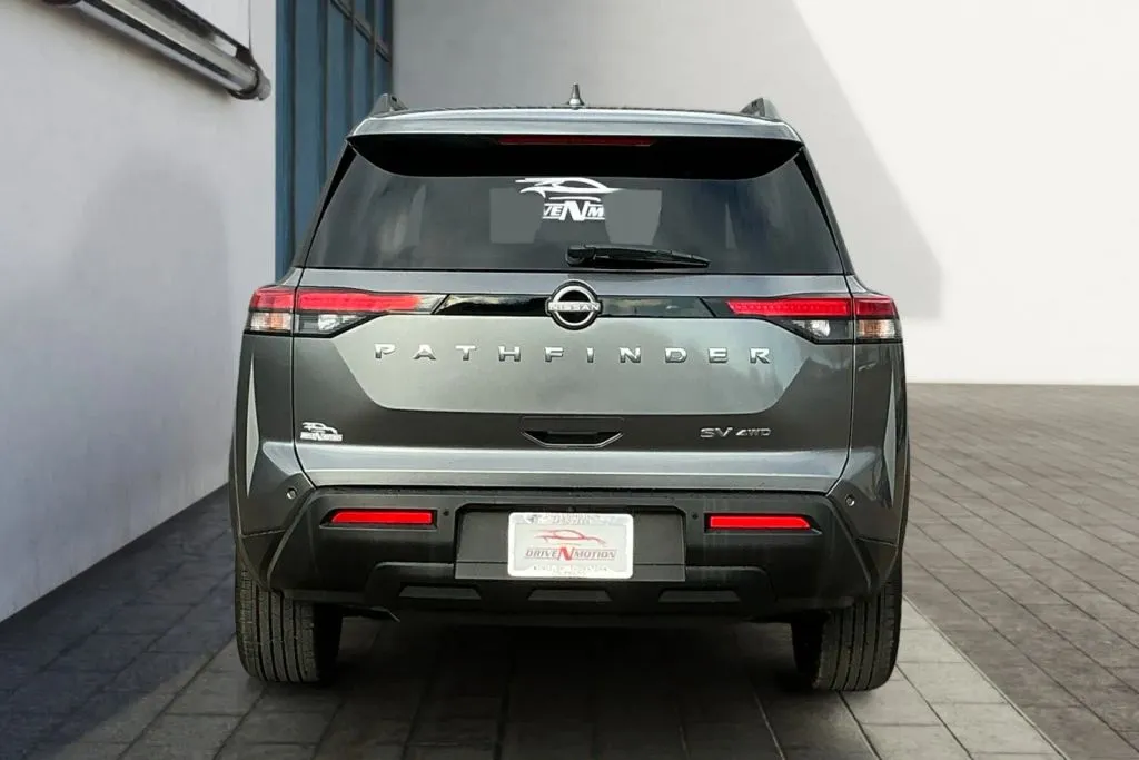 More photos of 2022 Nissan Pathfinder SV Sport Utility 4D at Drive N-Motion Greeley, CO