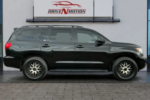 Photos of 2016 Toyota Sequoia SR5 Sport Utility 4D for sale in Greeley, CO at Drive N-Motion Greeley