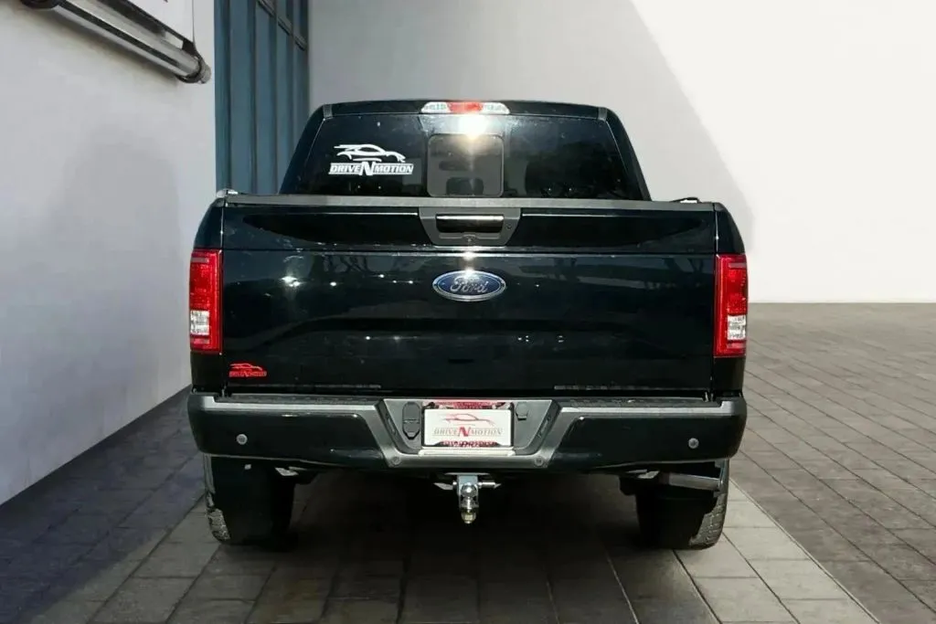 More photos of 2016 Ford F-150 SuperCrew Cab XLT Pickup 4D 5 1/2 ft at Drive N-Motion Greeley, CO