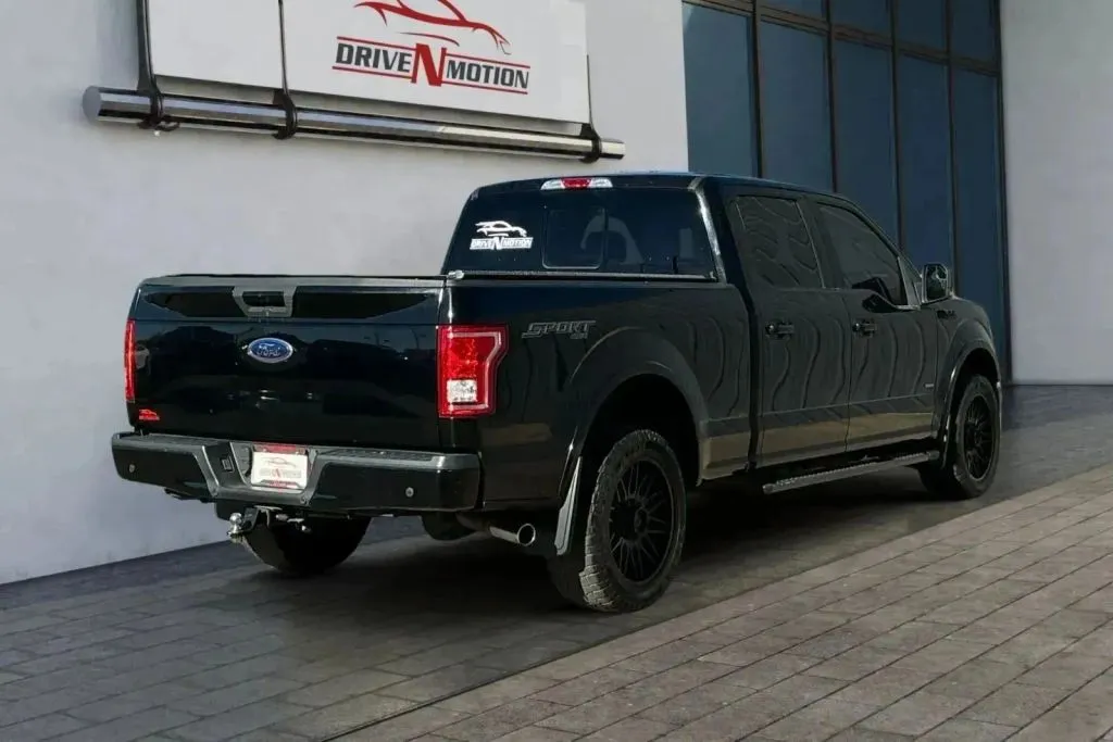 More photos of 2016 Ford F-150 SuperCrew Cab XLT Pickup 4D 5 1/2 ft at Drive N-Motion Greeley, CO