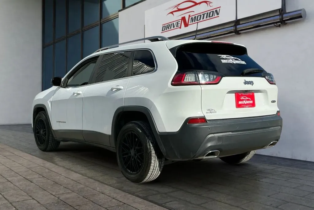 More photos of 2021 Jeep Cherokee Latitude Lux Sport Utility 4D at Drive N-Motion Greeley, CO